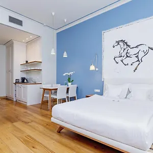 **** Hotel apartamentowy Bracka 6 Polska